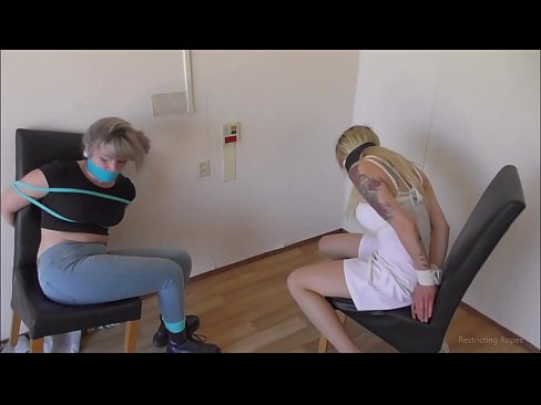 ❤️ Priklausomas / surištas ir sučiauptas / nelaimės ištikta mergina ❤ Kokybiškas seksas prie mūsų ☑
